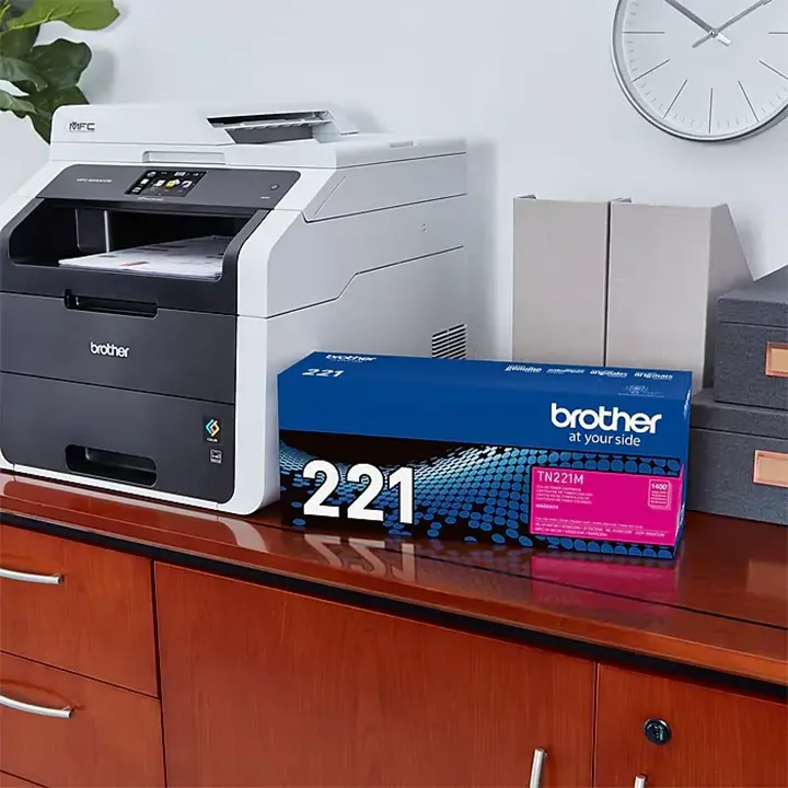 brother tn 221 magenta standard yield toner cartridge (tn221m) brother tn 221 magenta standard yield toner cartridge (tn221m)